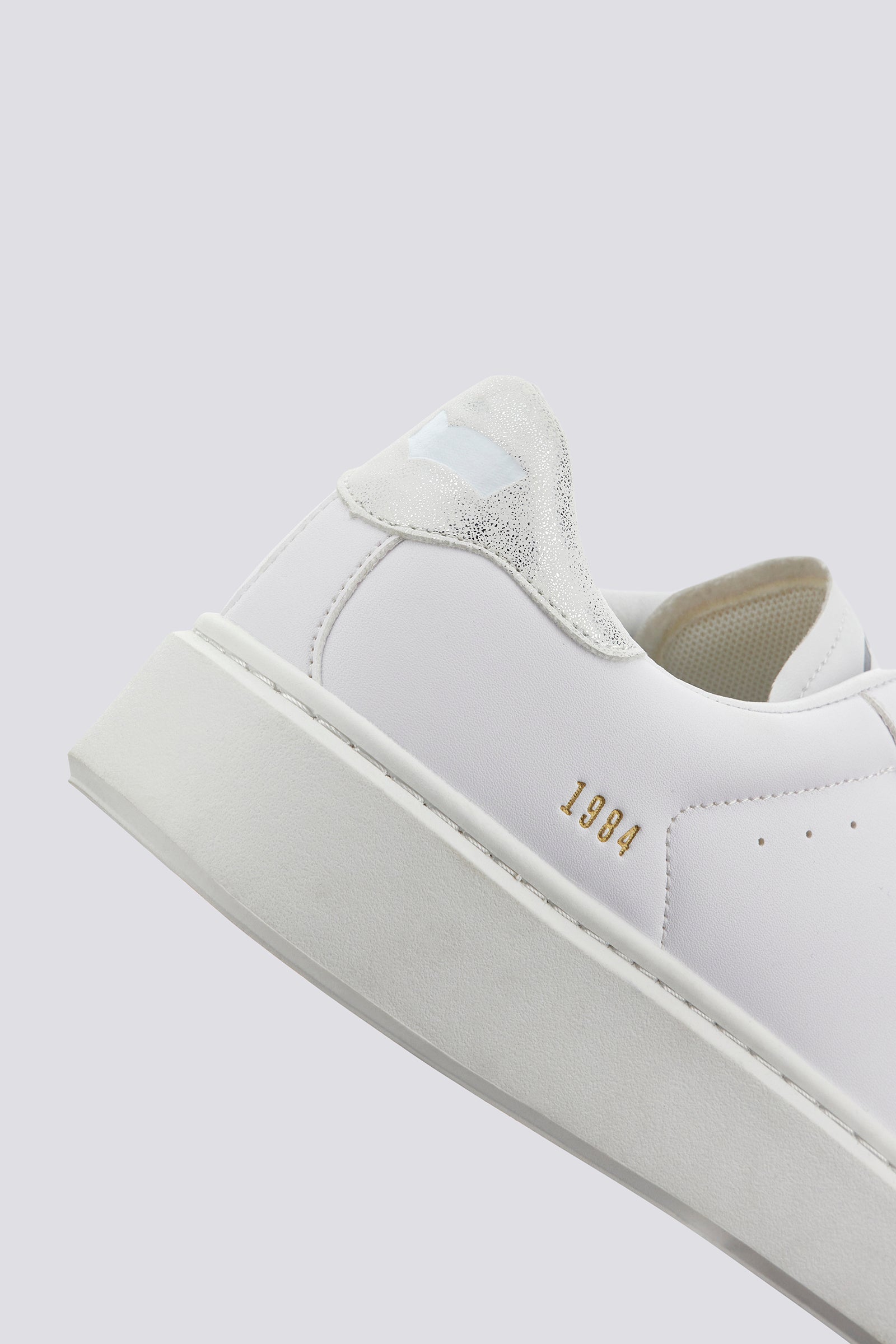 LEONARD LT
